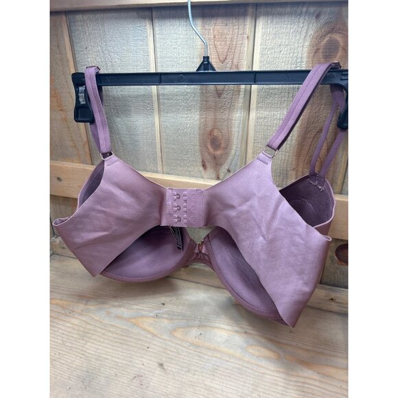 Victorias Secret Lined Perfect Coverage Bra Size 36DD Satin Finish Rhinestone Ac - Picture 5 of 8